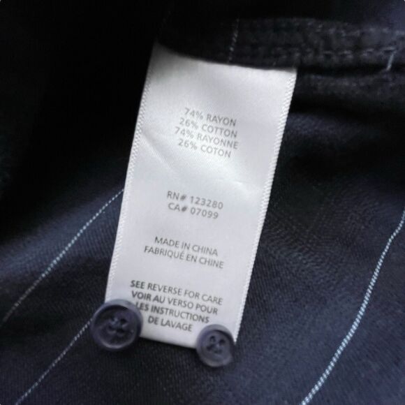 Travis Mathew Navy Blue Casual Button Down Shirt - Picture 9 of 12